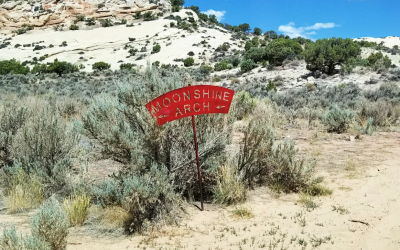 Moonshine Arch Trail In Vernal, UT